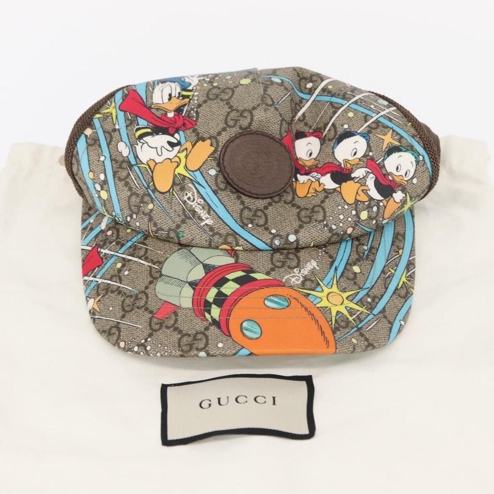 Gucci GG Supreme Gucci x Disney Cap Beige